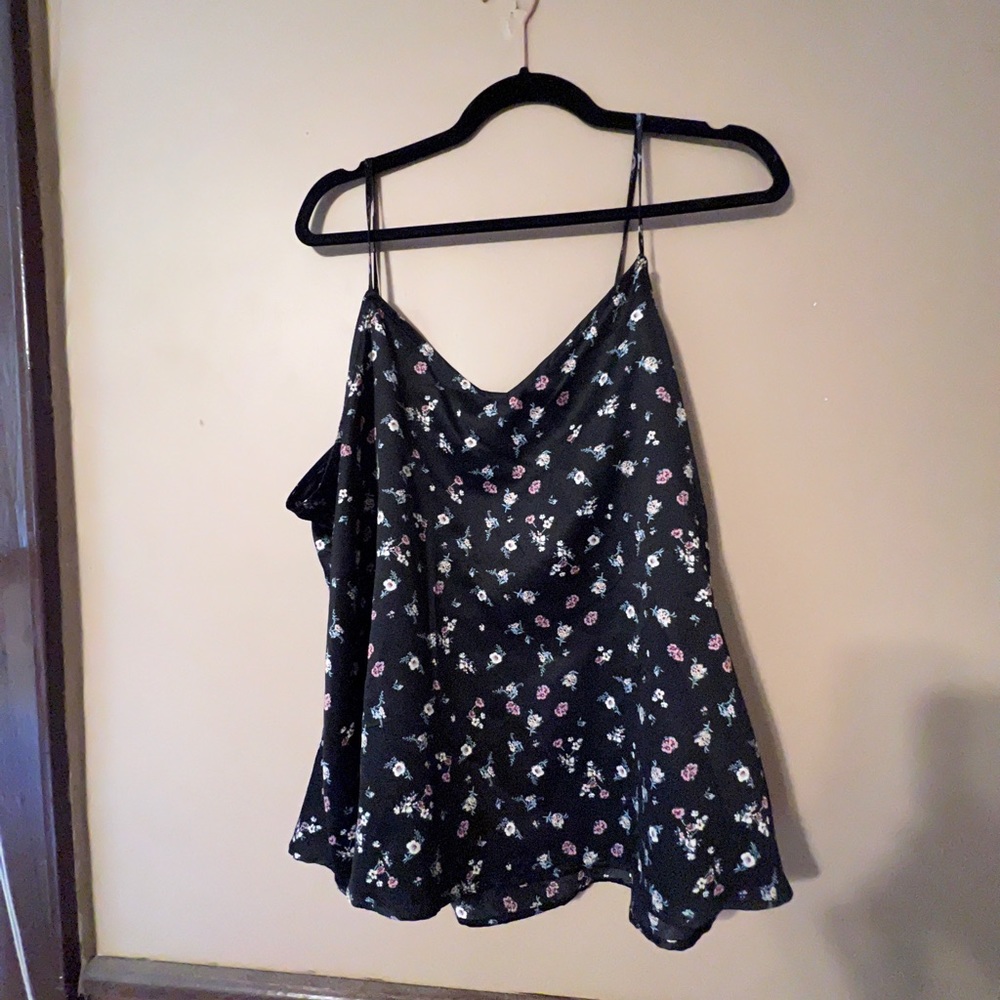 4 XL styling tanks